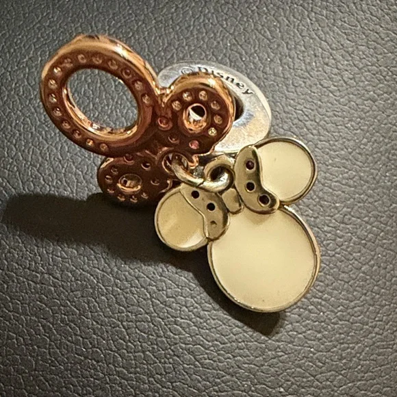 Pandora Disney Minnie Mouse silhouette dangle charm (52) - Picture 4 of 7